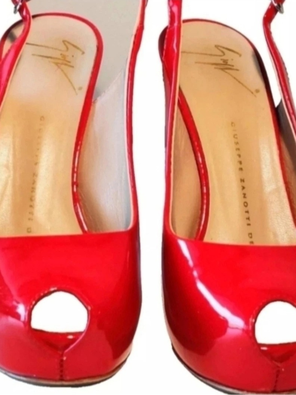 Guiseppe Zanotti Womens Red Patent Leather sz. 35/5US Heels NEW